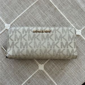Michael Kors large wallet